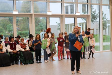 Nepozaben sprejem za bronasto Živo Lavrinc v rodnem Kamniku  (13)